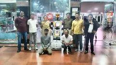 RPF personnel with accused arrested by Robot Arjun