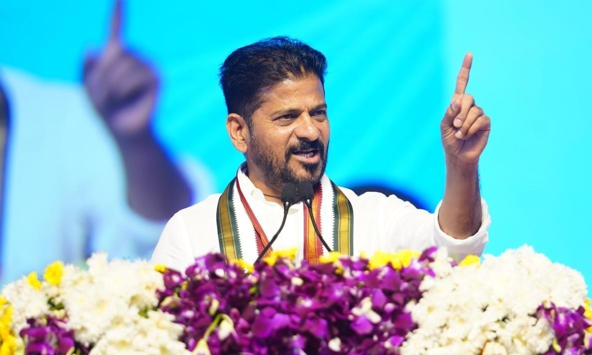 Centre denies Telangana CM political clearance for US leg
