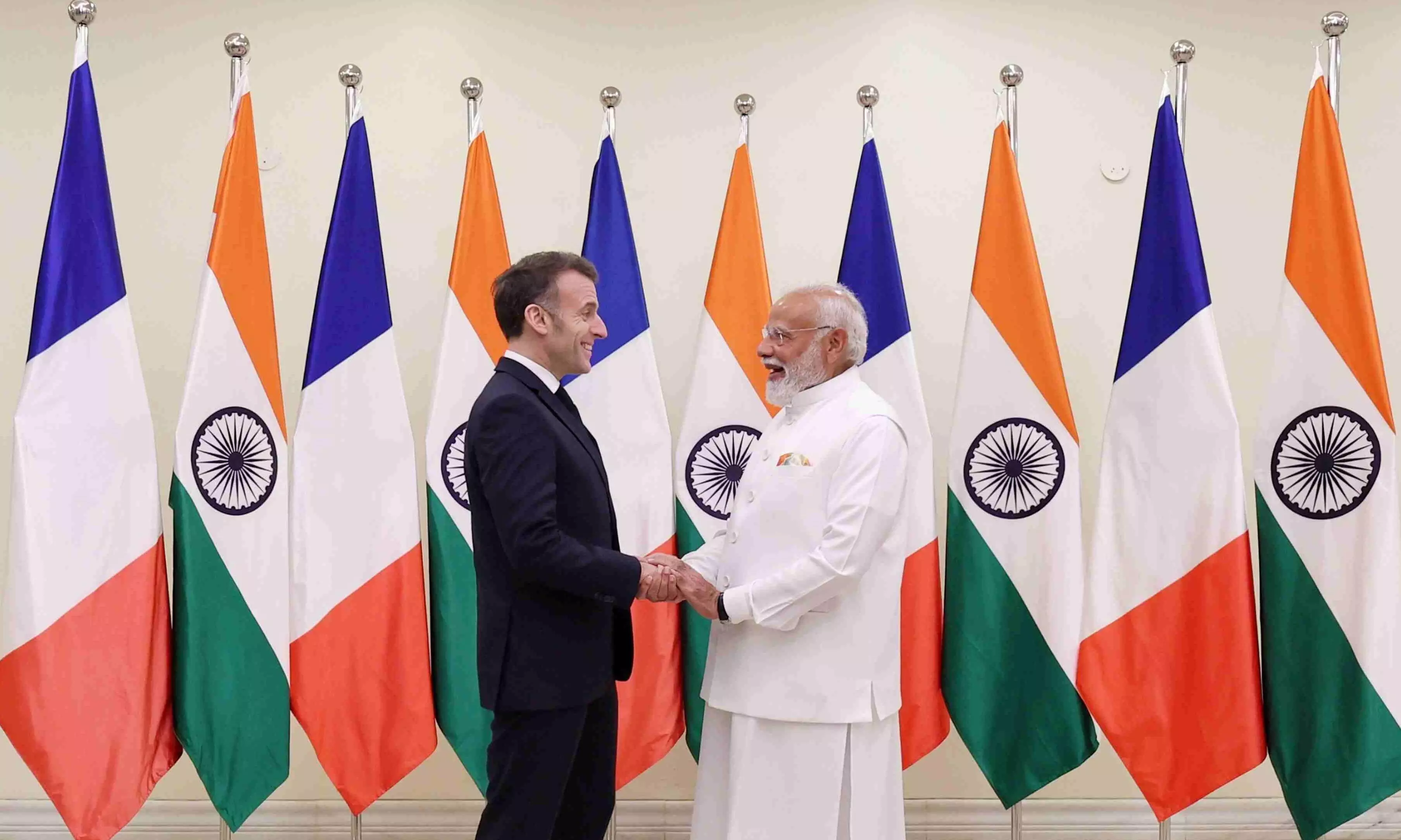 Prime Minister Narendra Modi with French President Emmanuel Macron Prime Minister Narendra Modi with French President Emmanuel Macron