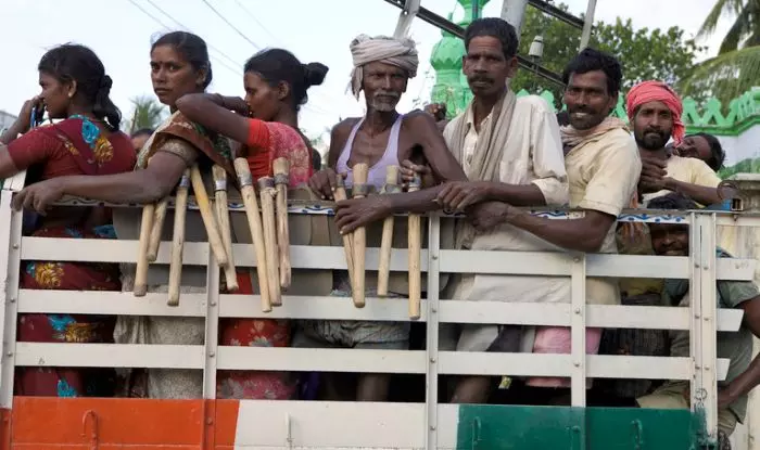 Migrant labourers contribute significantly in the daily operations of our urban centres, working as house helps, sanitation workers, construction labour, in the service and hospitality industry… Yet they often dont get their due respect. Photo: iStock