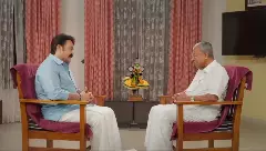 Pinarayi Vijayan makes unflinching confession to Mohanlal: ‘My only fear is the party, not accusations