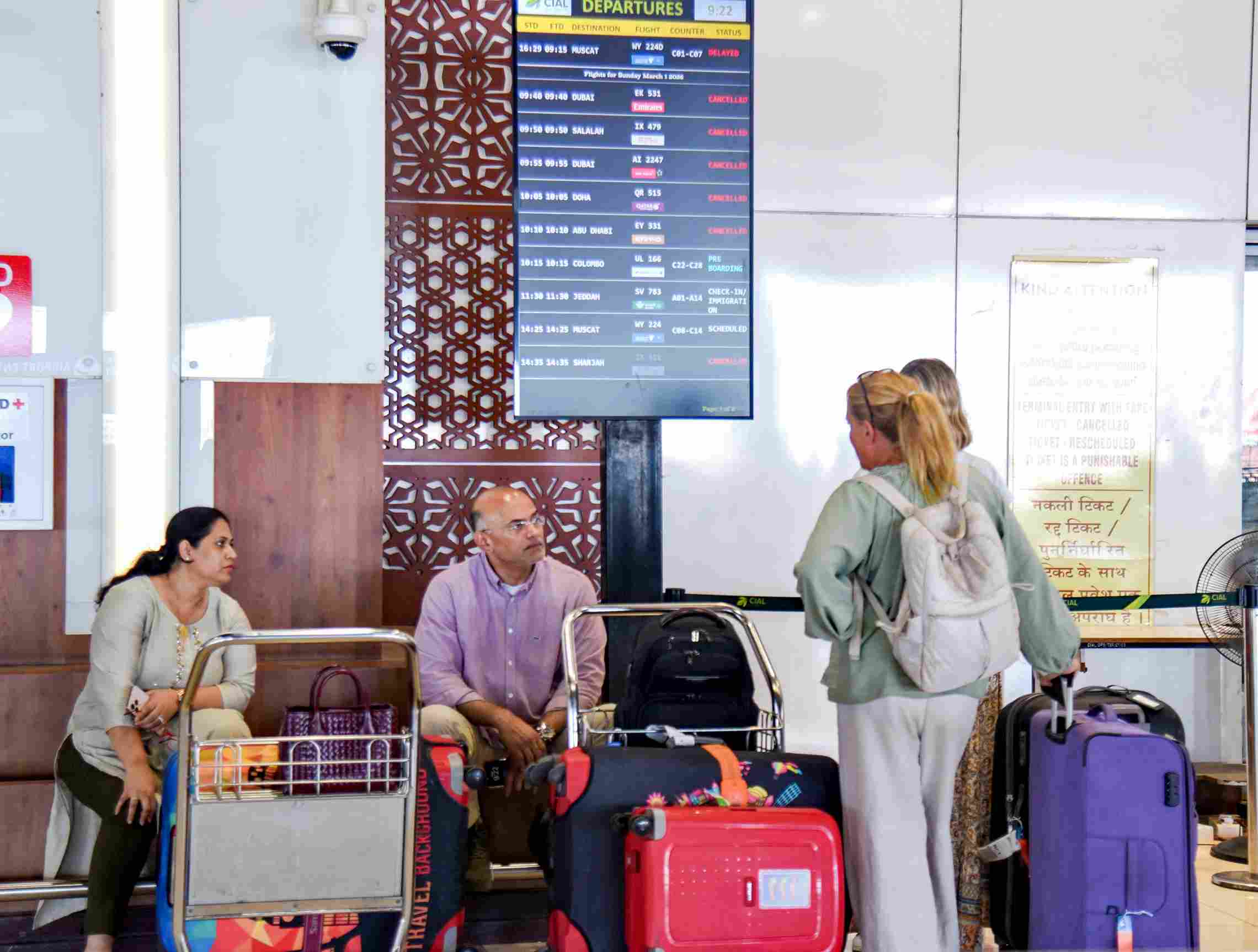 West Asia conflict: 760 international flights cancelled, Kerala and Kolkata Gulf travel hit