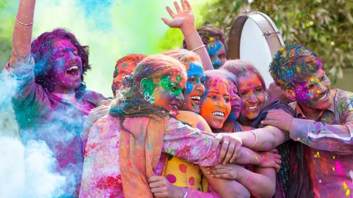 How Gen Z is recolouring the Holi canvas, pushing for mindful celebrations