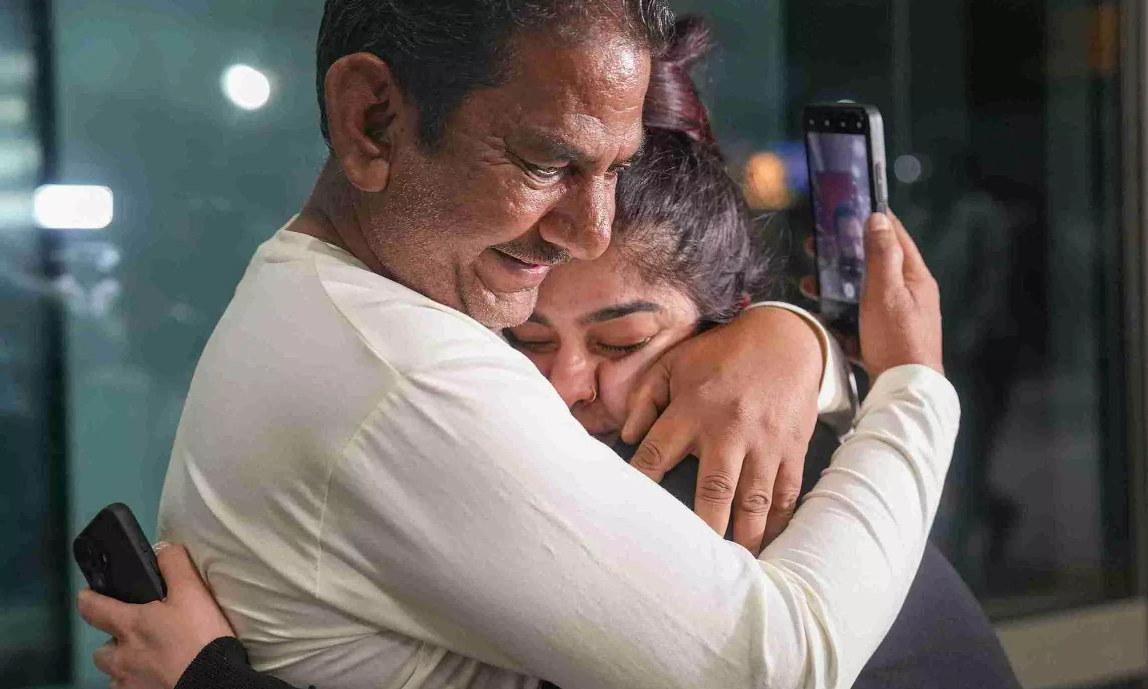 Iran Israel US Middle East explodes