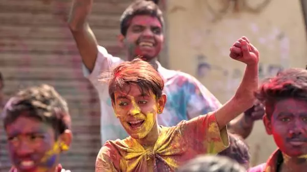 Why the cultural intermingling that formed the core of ‘Holi Milan’ appears to be losing its hue