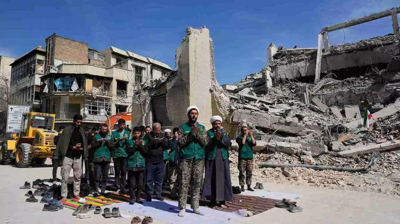 Iran Israel US Middle East explodes