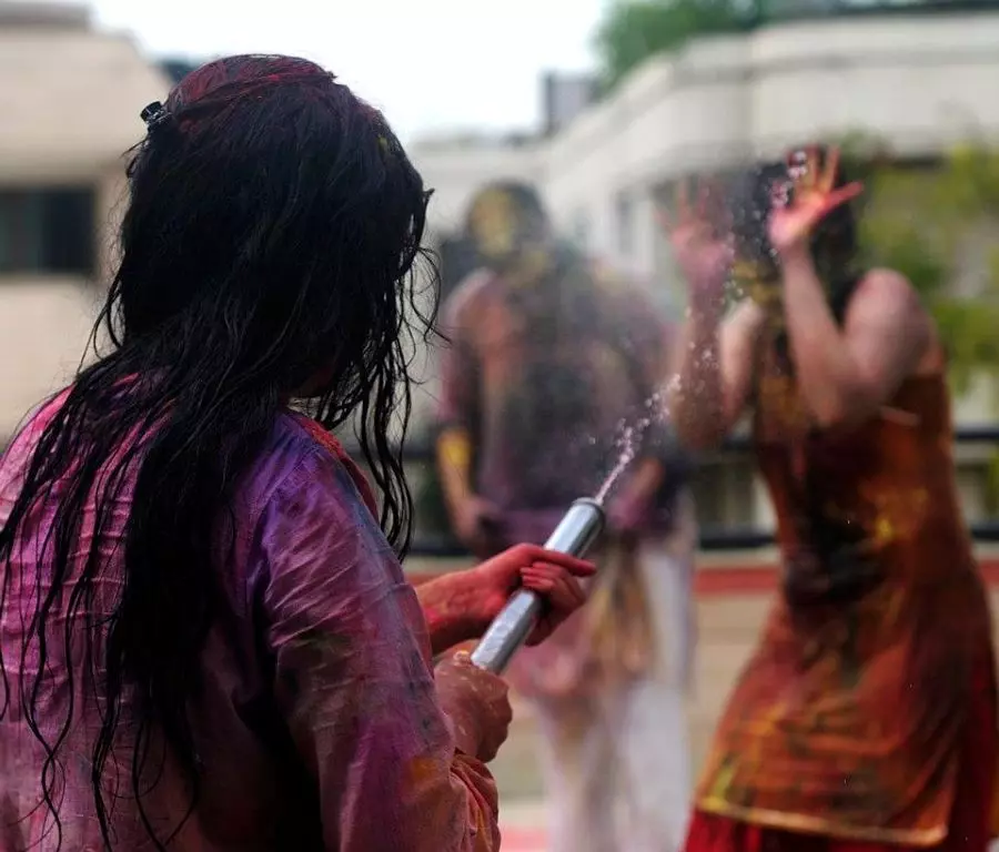 Over the years, old timers rue that spirit of Holi seems to have undergone a subtle shift, losing its integrated characted. Photo: Prerna Jain&nbsp;