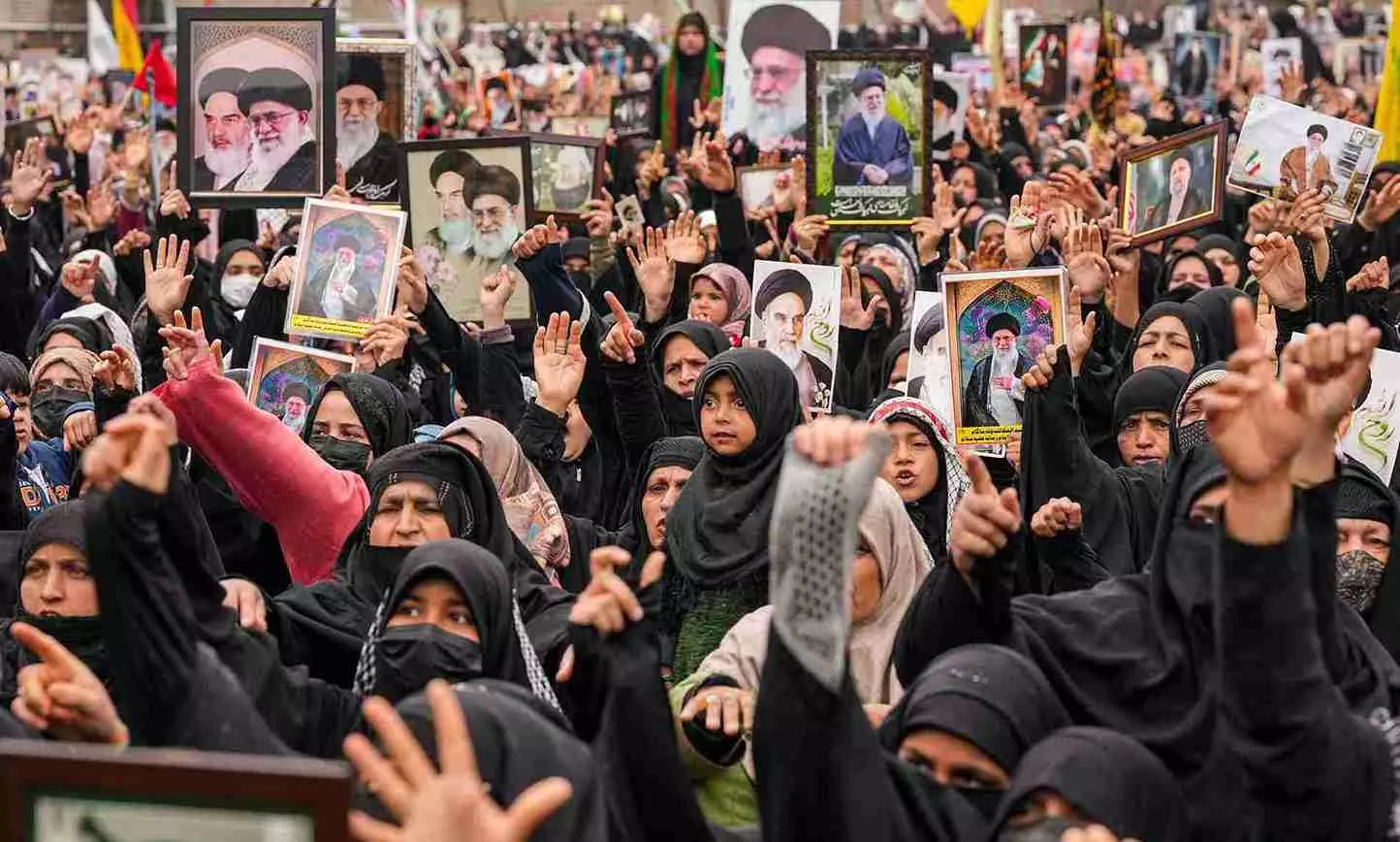 Iran Israel US Middle East explodes Iran Israel US Middle East explodes