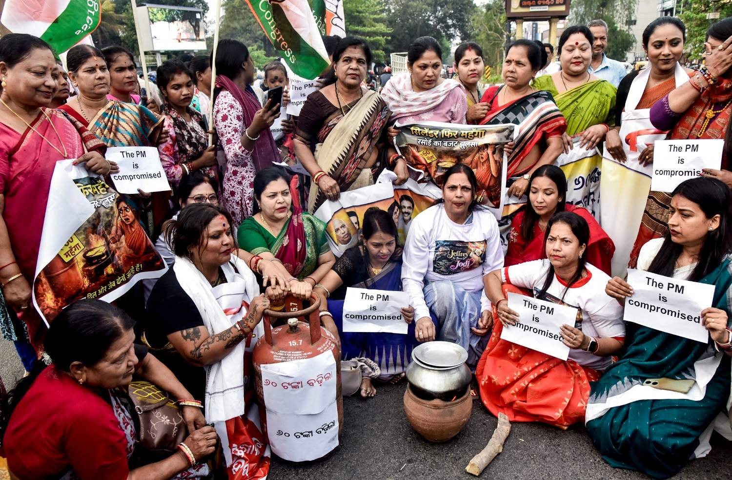 Is India really facing an LPG shortage? This is what expert says