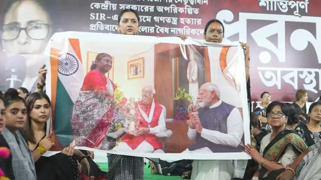 BJP refutes Mamata’s photo proof of ‘insult to President’ with video evidence