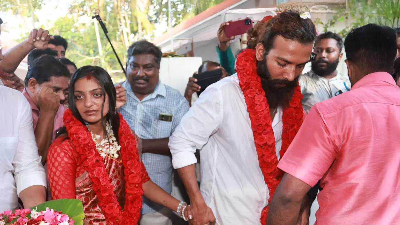 Monalisa married in Kerala