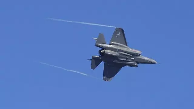 F-35 fighter jet