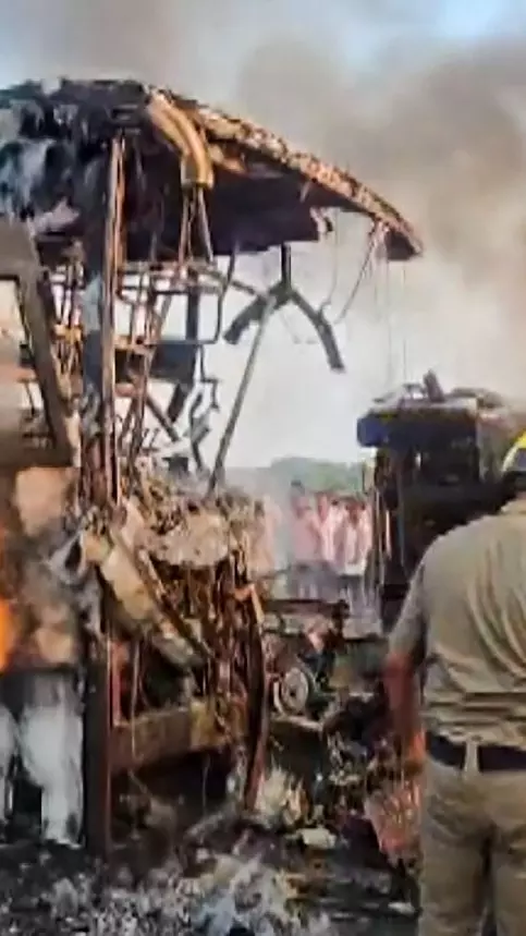 Andhra Pradesh bus fire Andhra Pradesh bus fire
