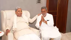 Congress leader Sadiq Pailwan with Karnataka Chief Minister Siddaramaiah.