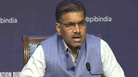 Special Secretary in the Ministry of Ports, Shipping and Waterways Rajesh Kumar Sinha