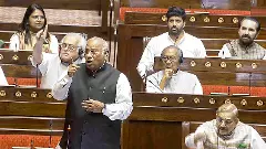 BJP loot diwas: Cong slams price hike of essential commodities