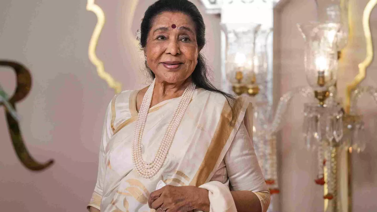 Asha Bhosle beyond Bollywood: When her voice crossed the Vindhyas