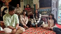 How ‘baithakis’ — intimate gatherings over conversation, culture and cuisine — are making a comeback