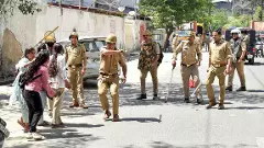 lathi charge in Noida