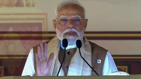 PM Modi urges people to take 9 pledges for a developed India PM Modi urges people to take 9 pledges for a developed India
