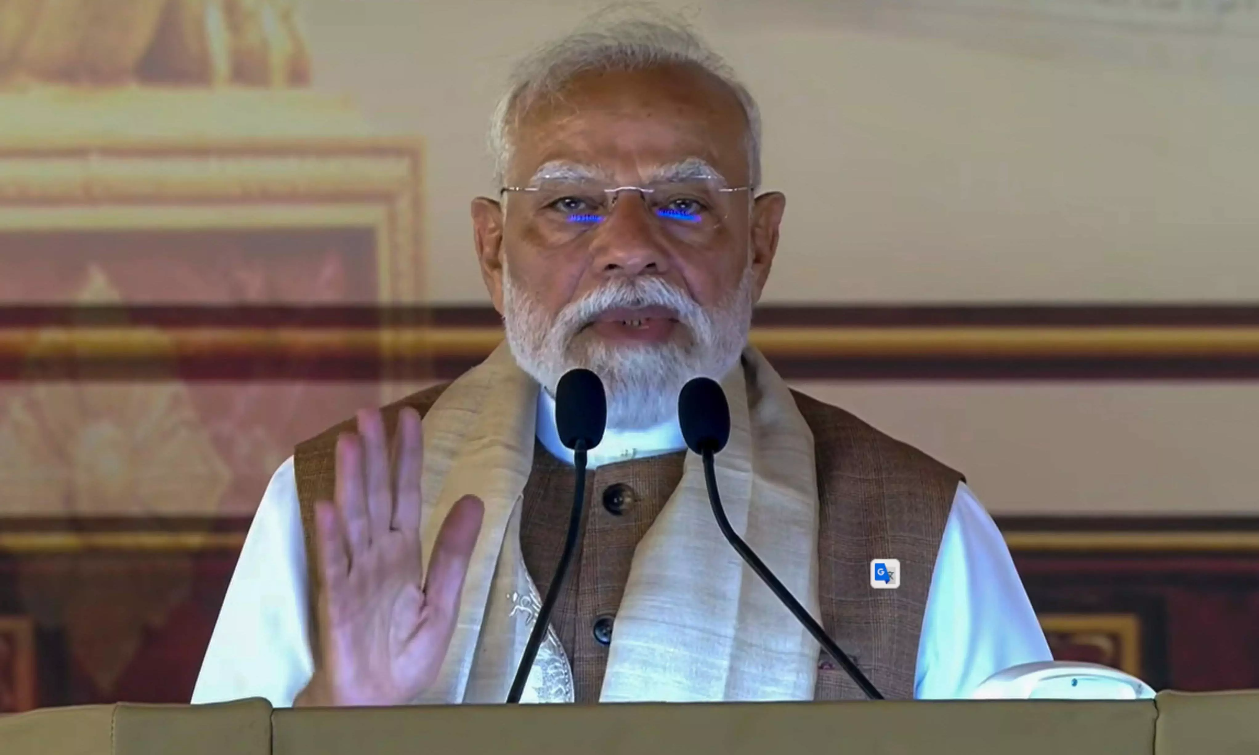 PM Modi urges people to take 9 pledges for a developed India PM Modi urges people to take 9 pledges for a developed India