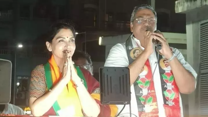 Khushbu Sundar (left)