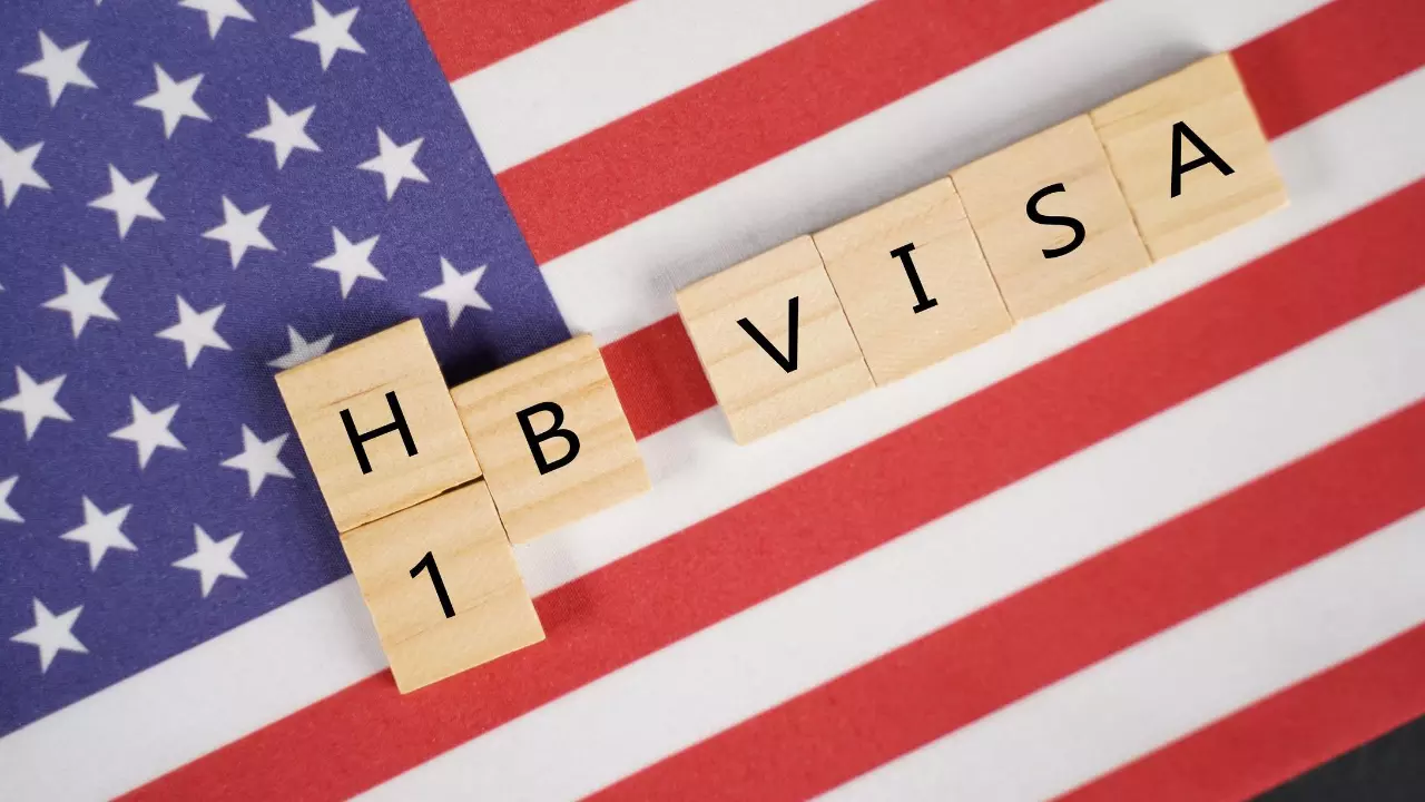 Two Indian-Americans plead guilty to H-1B visa fraud scheme