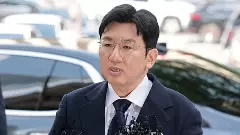 Music mogul Bang Si-Hyuk