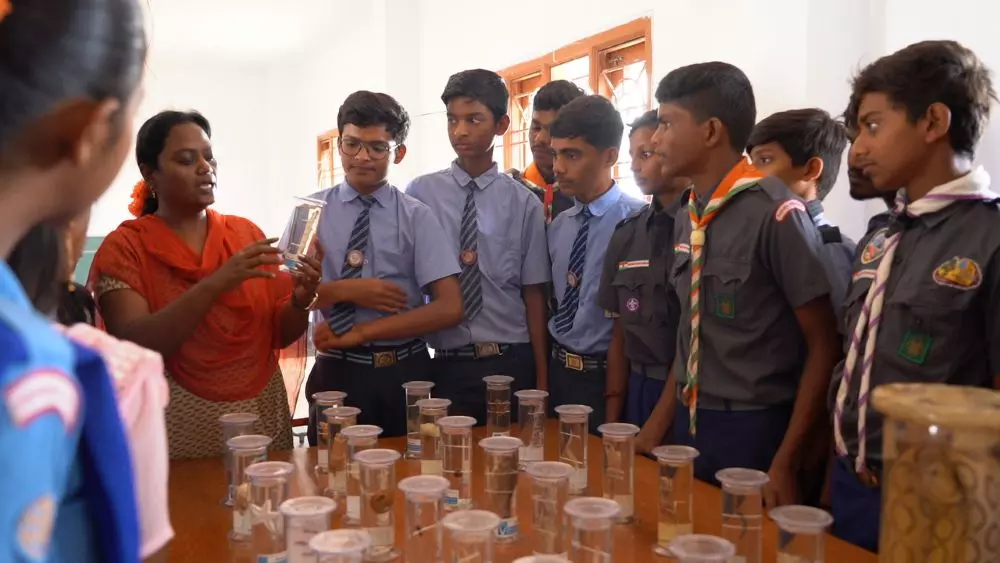 A practical class being taught. Photo: Komanabelli Kiran Kumar