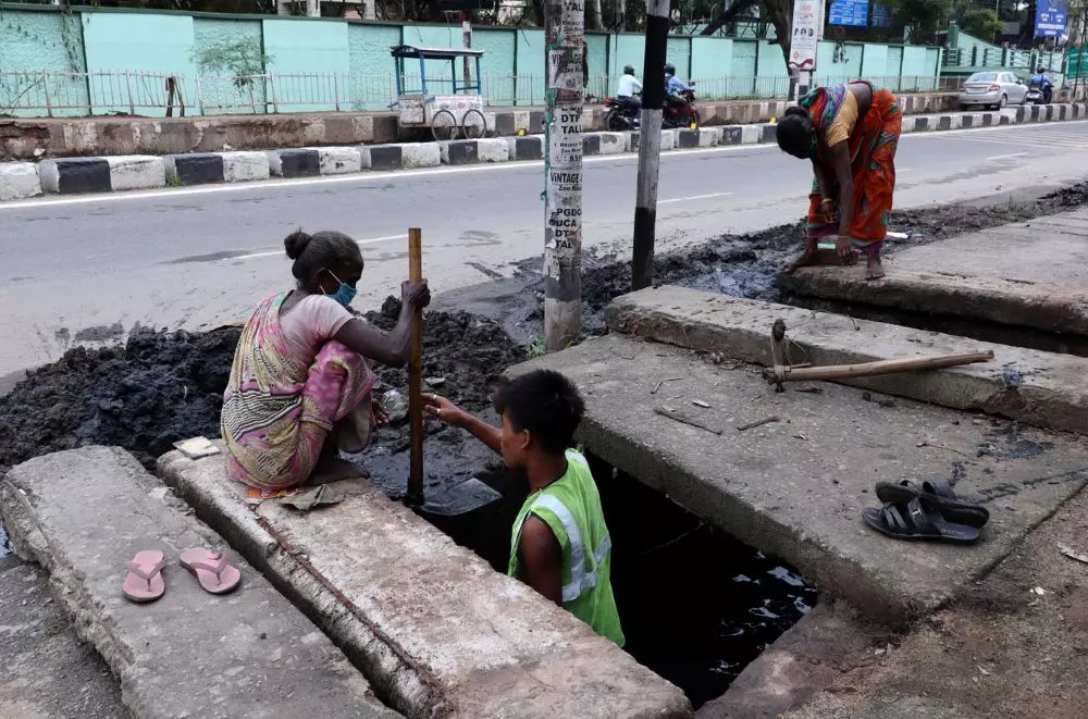While the government has argued that “sanitation is an occupation-based activity. It is not caste-based,” activists reject this outright. Researchers also point to caste as central to the persistence of the practice. Photo: iStock
