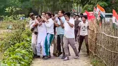 BJP candidate Suvendu Sarkar being allegedly manhandled