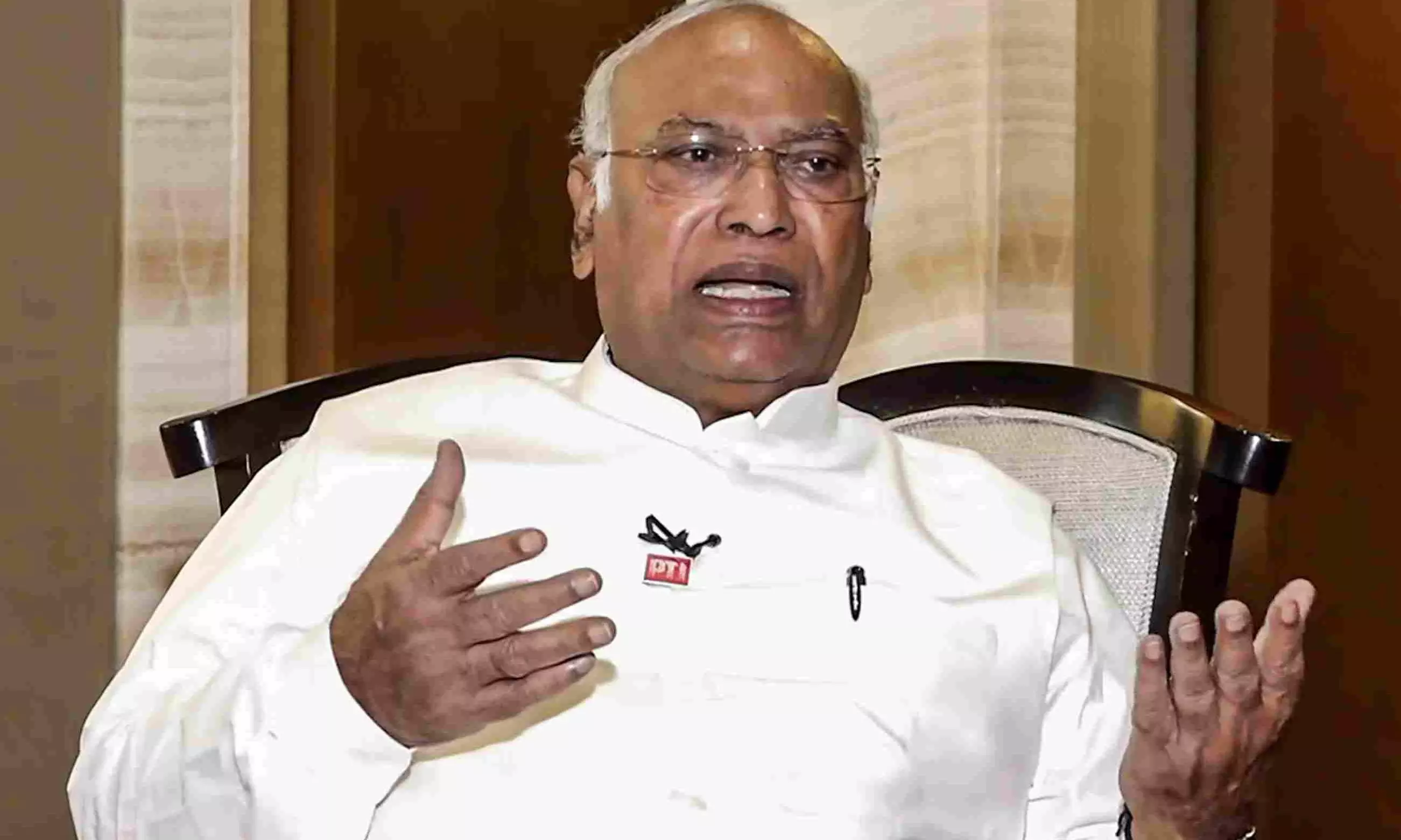 Congress slams EC notice to Kharge, says it Congress slams EC notice to Kharge, says it