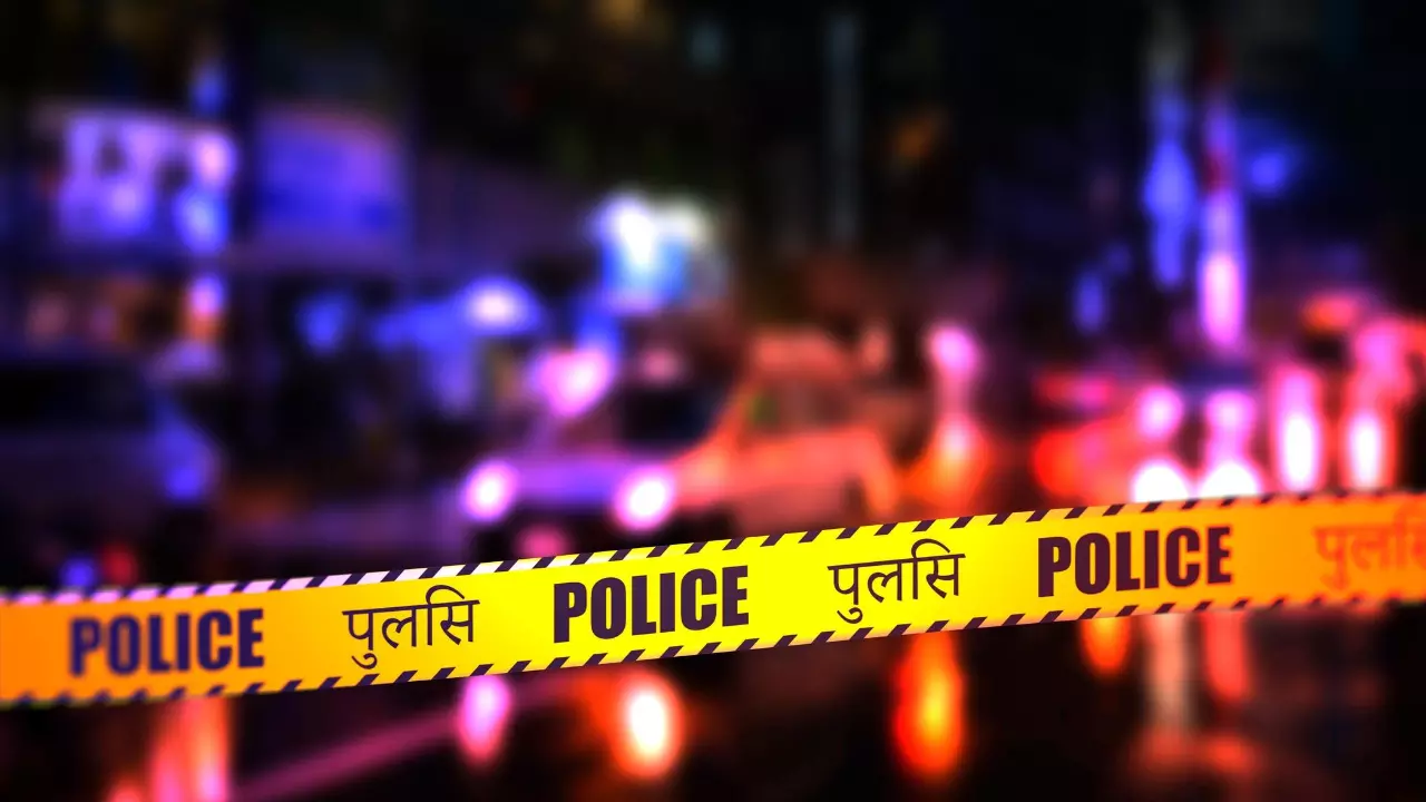 SIT formed to probe Pune girls rape-murder; CM Fadnavis vows death penalty