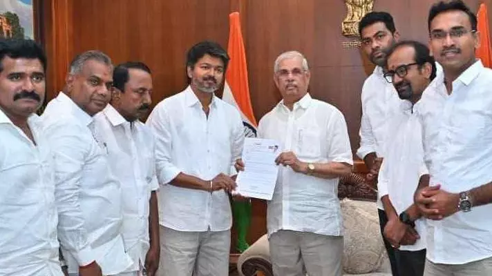 Live: Vijay has not established majority, says Governor Arlekar