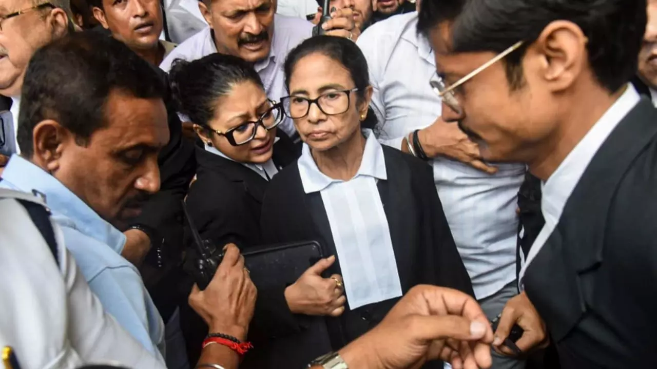 Mamata Banerjee returns to the court room - current and past cases
