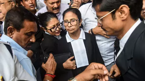 Mamata Banerjee returns to the court room - current and past cases Mamata Banerjee returns to the court room - current and past cases