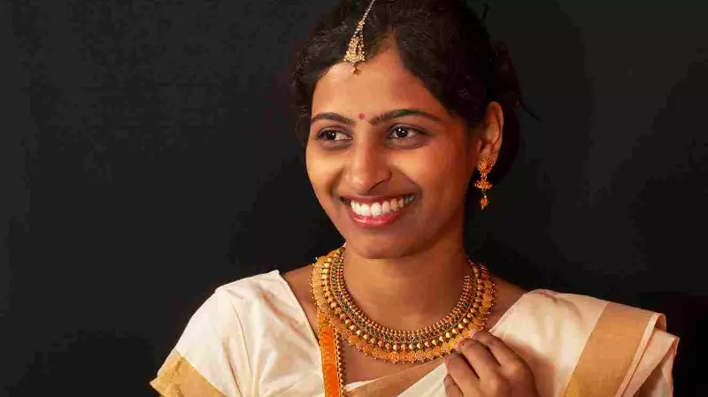 Gold jewellery surge in Kerala Gold jewellery surge in Kerala