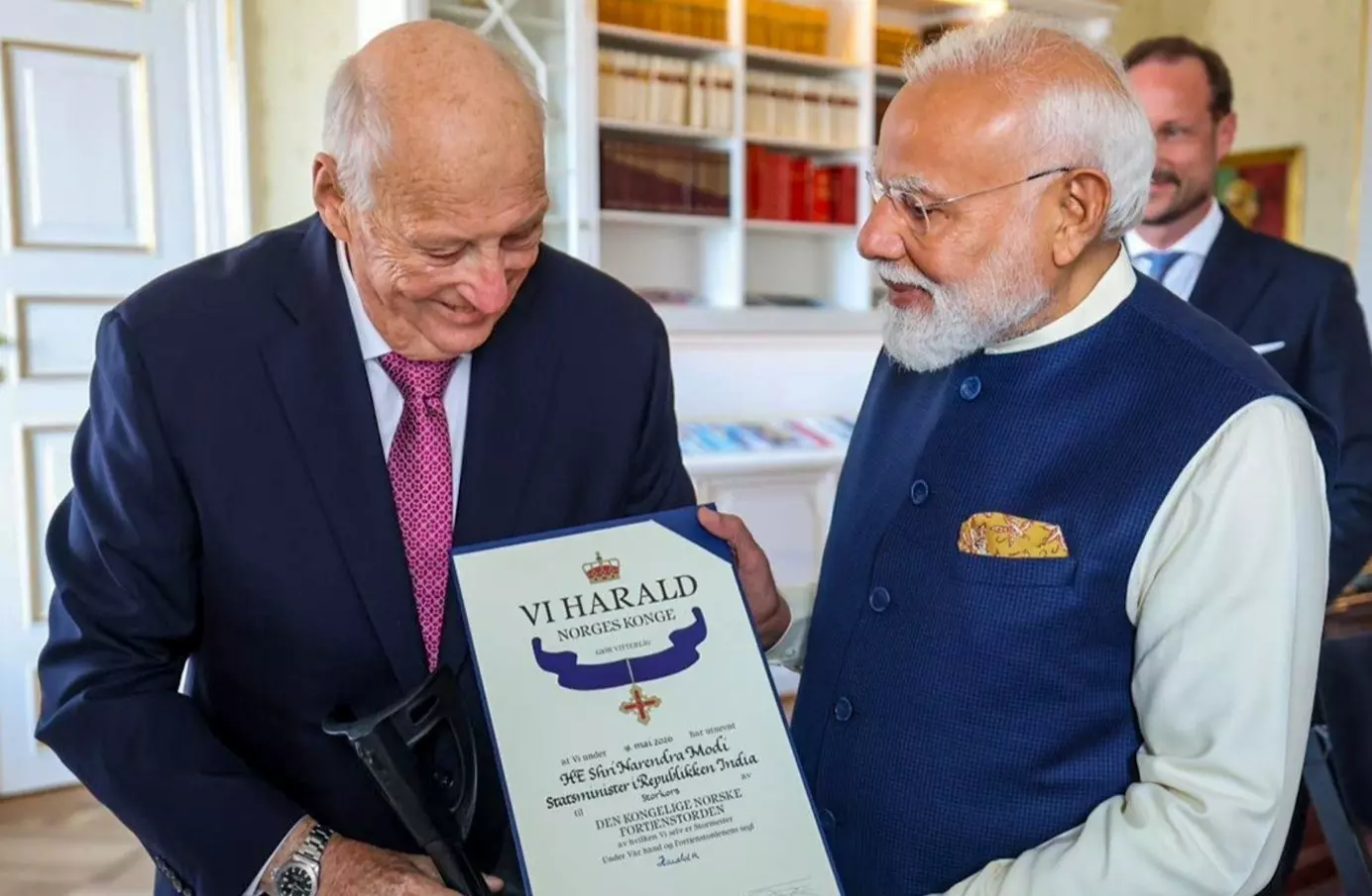 Modi receives Norways's highest civilian award, highlights India's 'rapid  transformation'