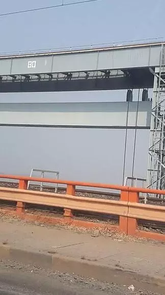 highway on Farakka barrage in West Bengal