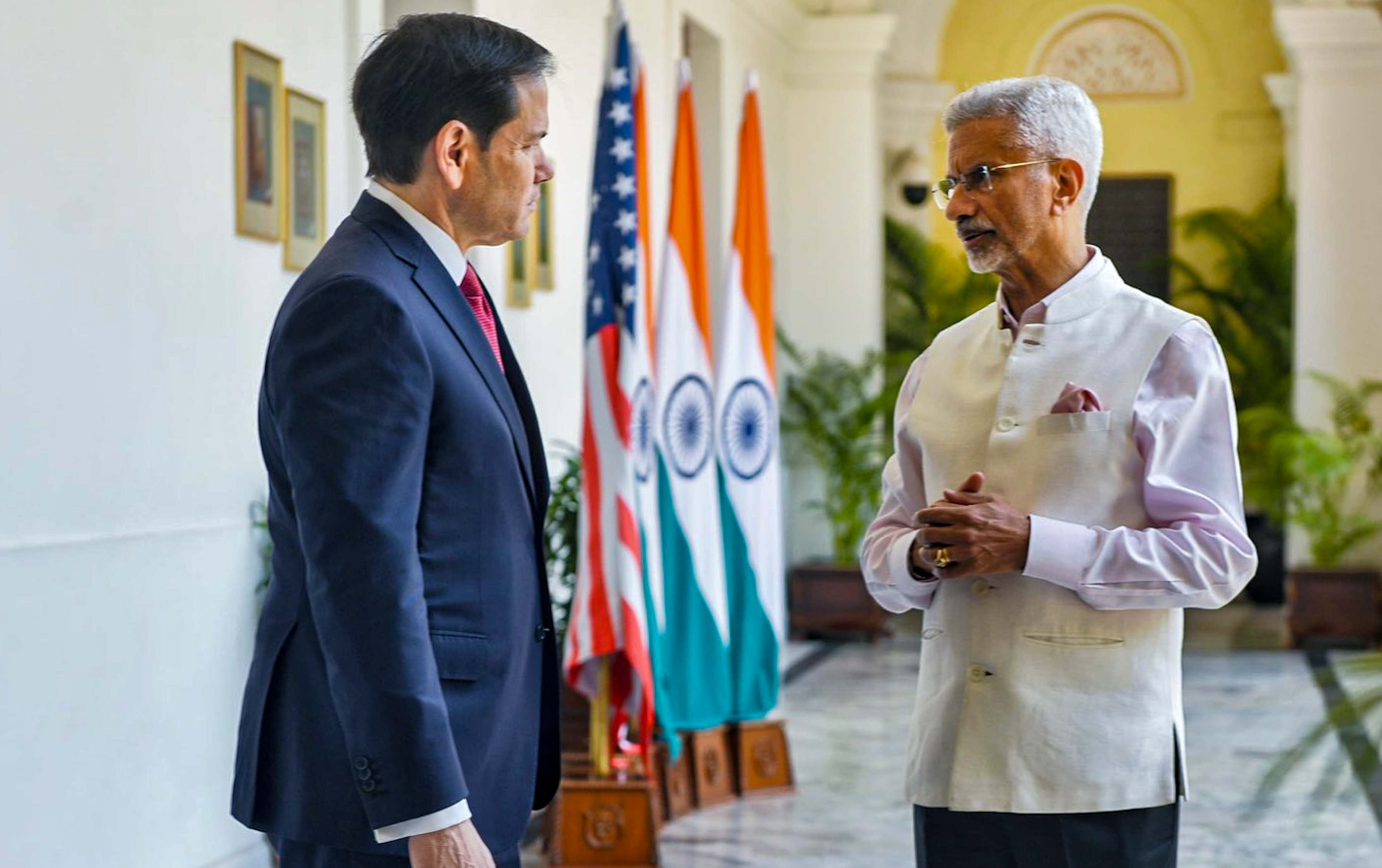 Jaishankar raises death of three Indian mariners with Rubio, slams US strikes