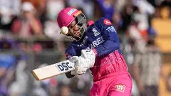 Rajasthan Royals beat Mumbai Indians by 30 runs to seal final IPL playoff spot