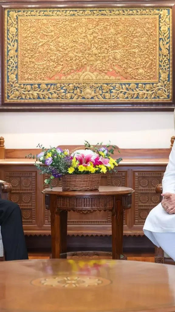 Vijay visited Modi for a quick meeting on May 27 Vijay visited Modi for a quick meeting on May 27