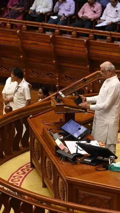 Governor Rajendra Arlekar in Kerala Assembly