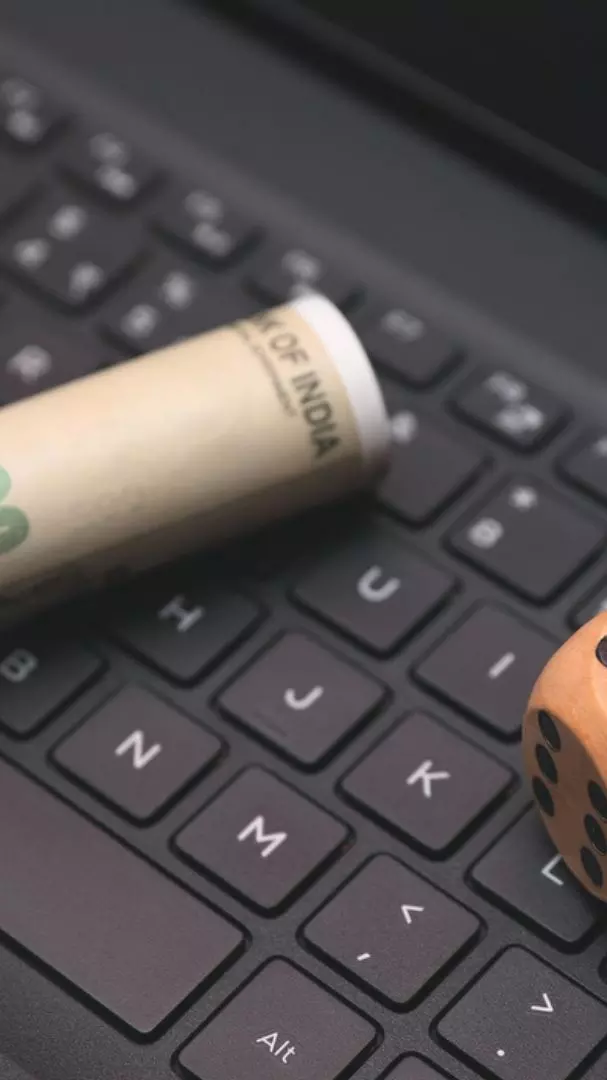 Online money betting games