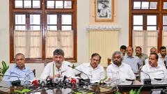 Karnataka CM Shivakumar, Deputy CM Parameshwara at a meeting