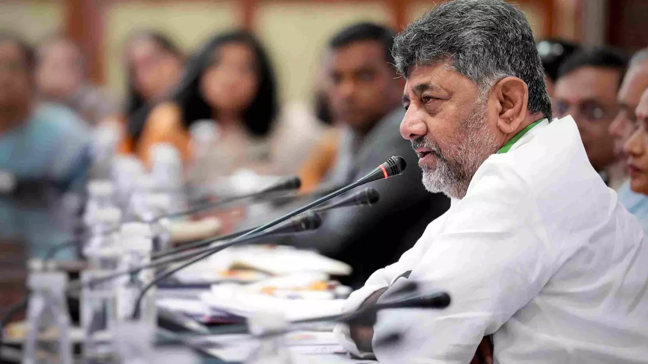 After Ramalinga Reddy, KH Muniyappas dissent poses fresh trouble for DKS