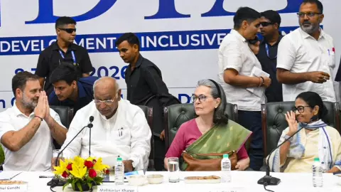 Mamata and other problems of INDIA bloc and Congress Mamata and other problems of INDIA bloc and Congress