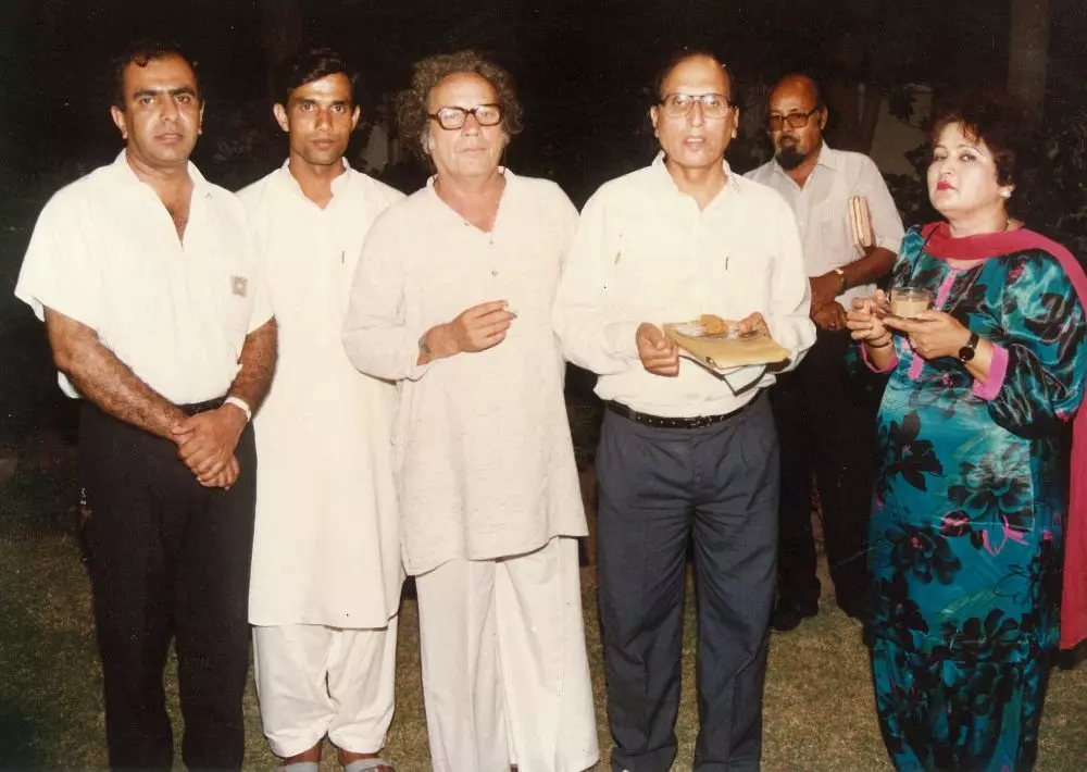 Why, despite criticism, Bashir Badr remains one of Urdu poetry’s most beloved voices Why, despite criticism, Bashir Badr remains one of Urdu poetry’s most beloved voices