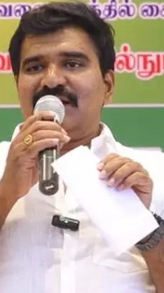 TN government deploys teams, vehicles to tackle Chennais severe power cuts TN government deploys teams, vehicles to tackle Chennais severe power cuts