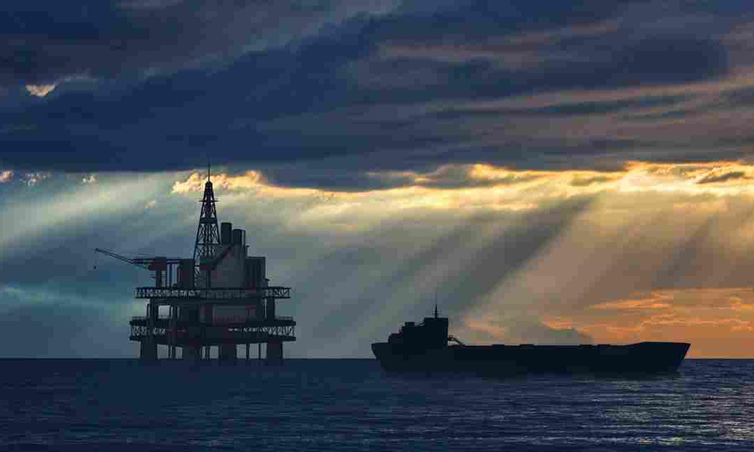 Oil prices could fall to $70-$75 a barrel if Hormuz reopening holds, says analyst